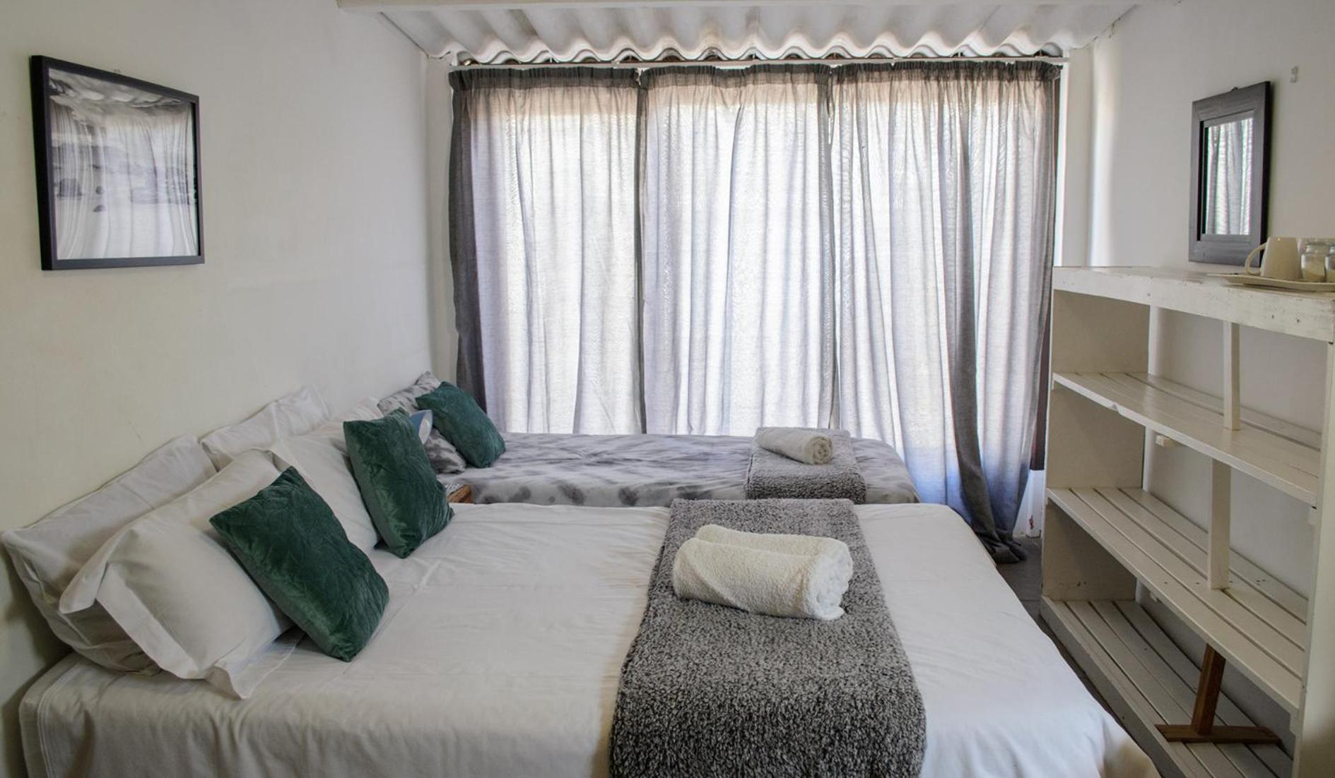 Element Riders Place Backpackers Lüderitz Exteriör bild