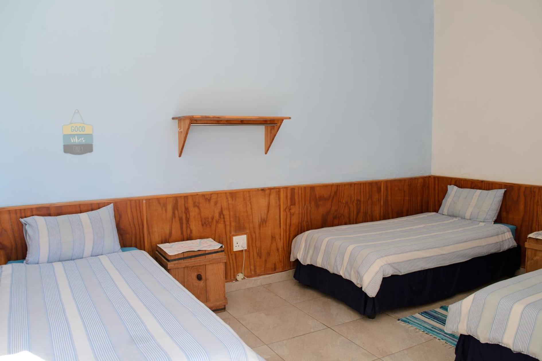Element Riders Place Backpackers Lüderitz Exteriör bild