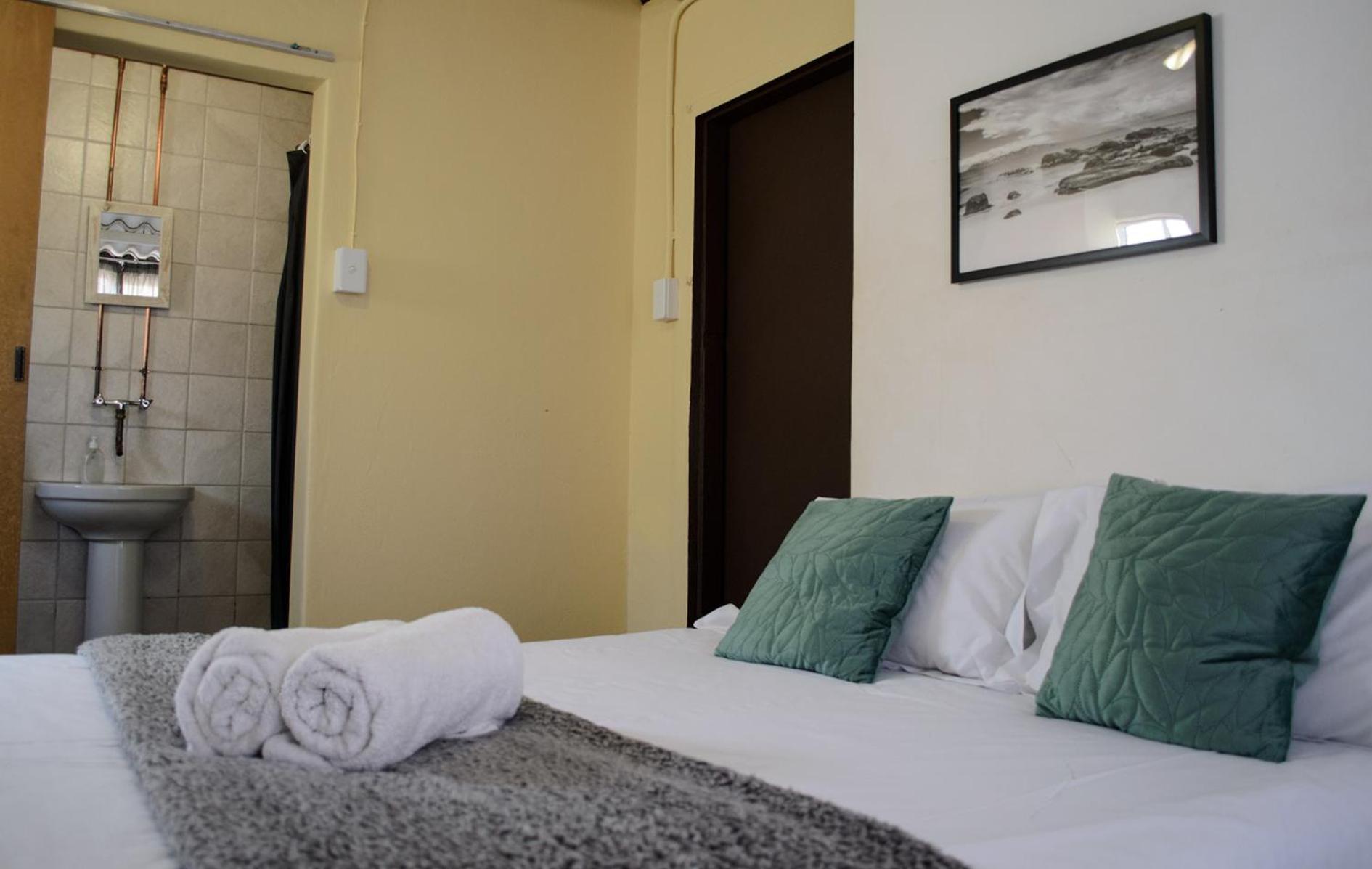 Element Riders Place Backpackers Lüderitz Exteriör bild